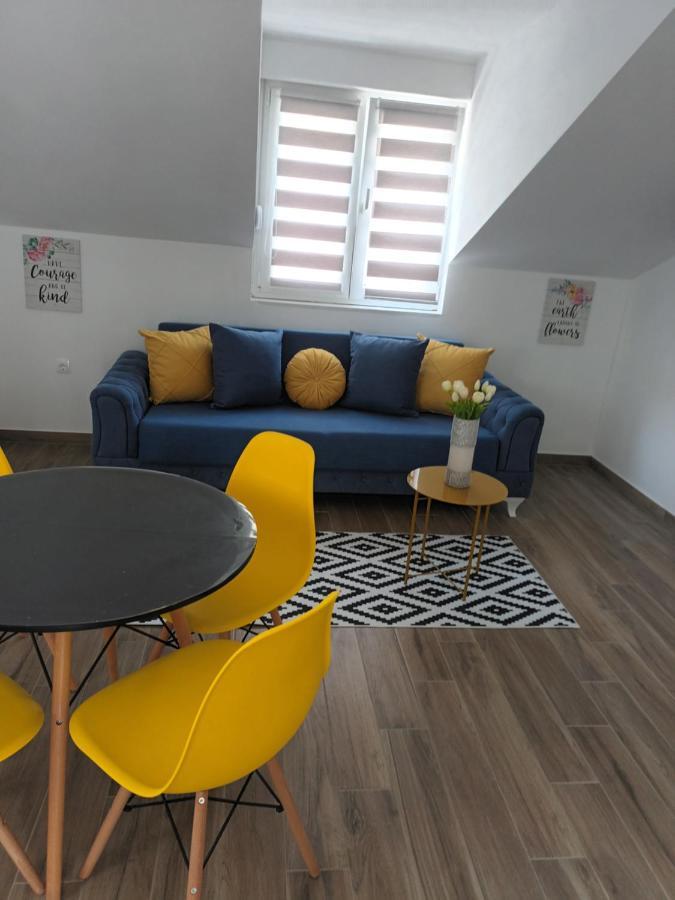 Apartmani Tolj マカルスカ エクステリア 写真