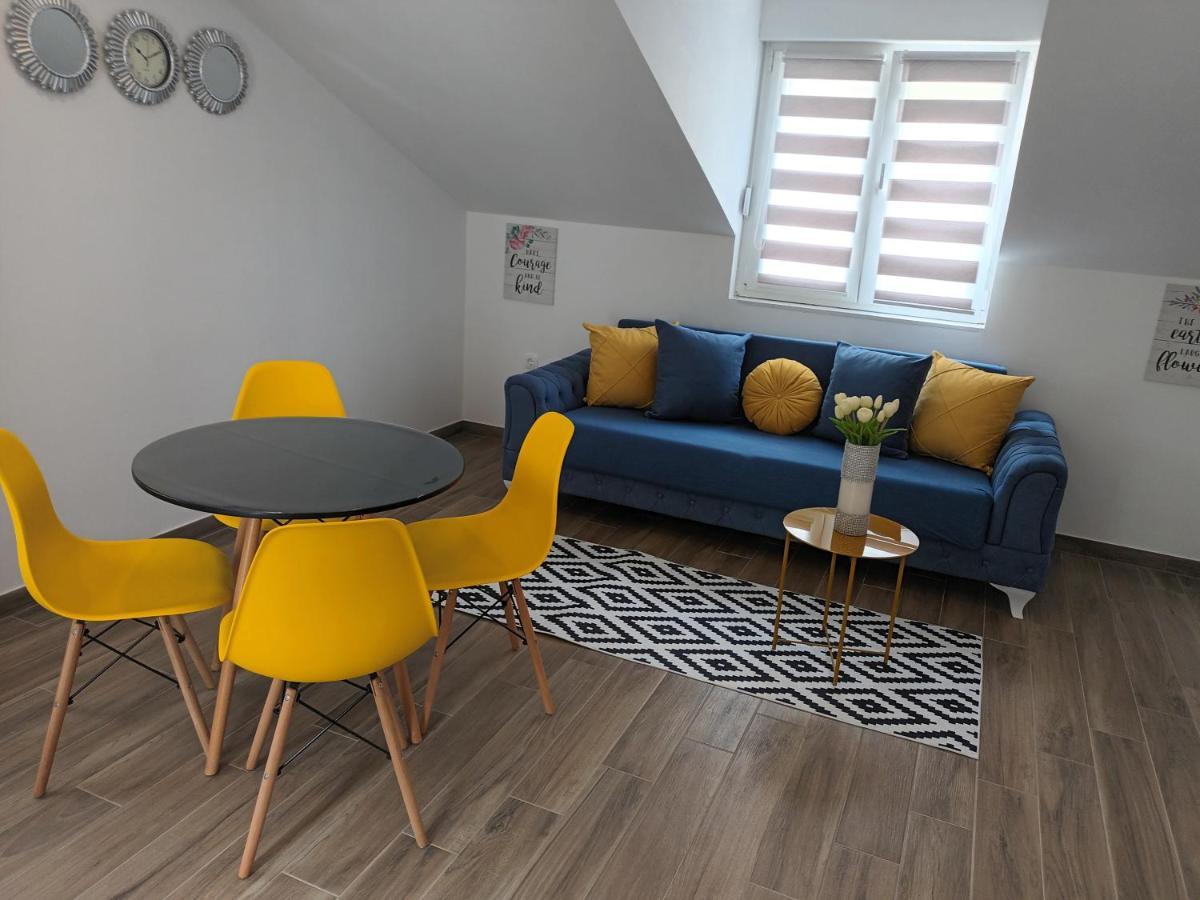Apartmani Tolj マカルスカ エクステリア 写真