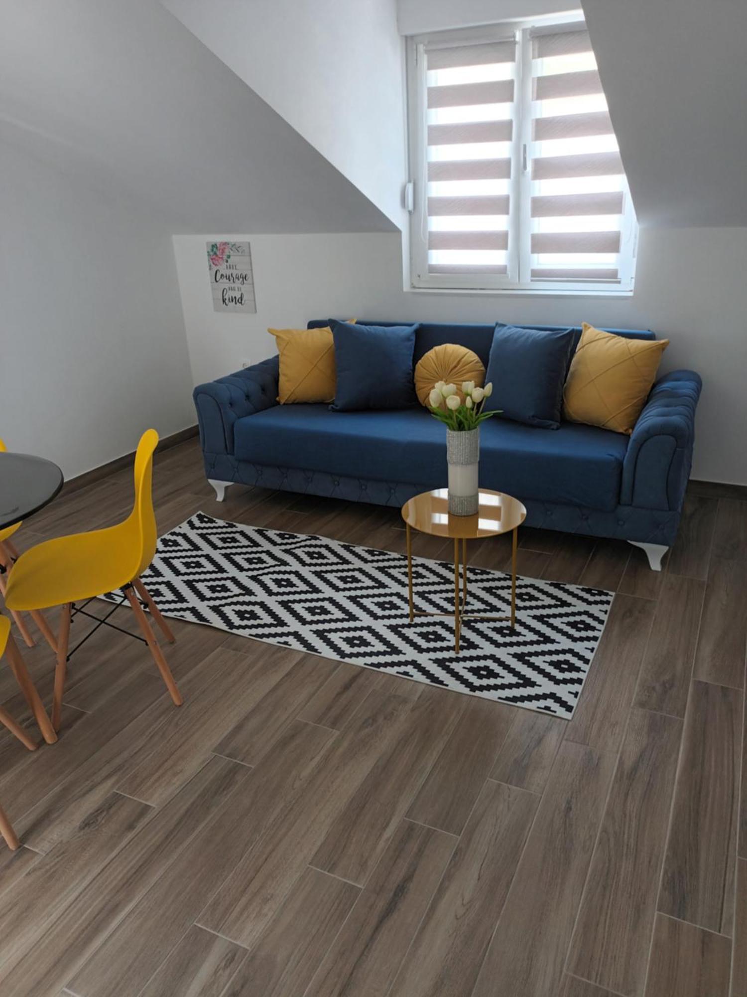 Apartmani Tolj マカルスカ エクステリア 写真